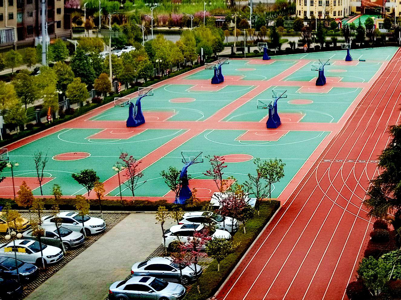 云南省曲靖市馬龍三中